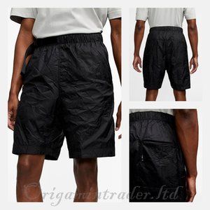 Nike Sportswear Tech Pack Men's Shorts (Black, Medium)